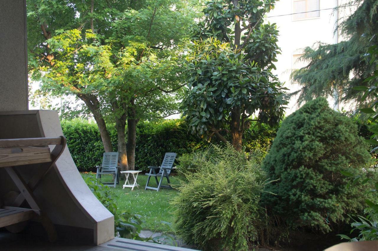 Il Giardino Bed and Breakfast Trenzano Eksteriør billede