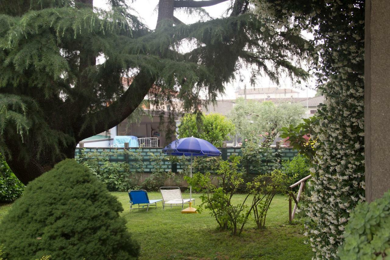 Il Giardino Bed and Breakfast Trenzano Eksteriør billede